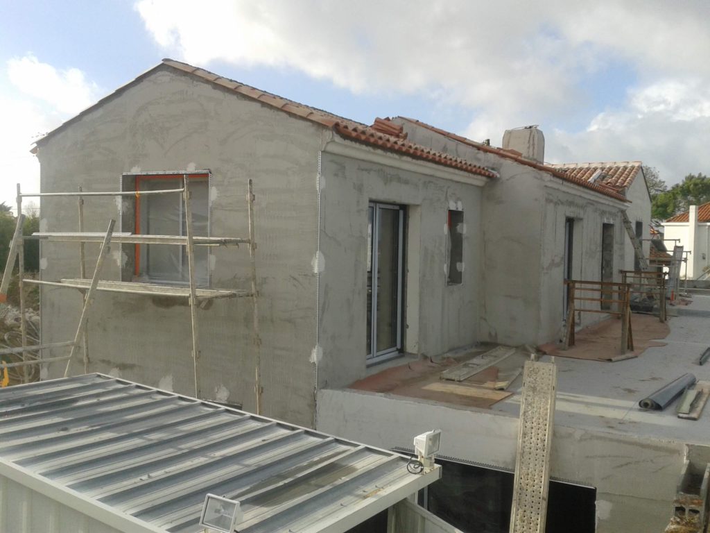 construction-renovation-85-couverture-maconnerie-beton-decoratif